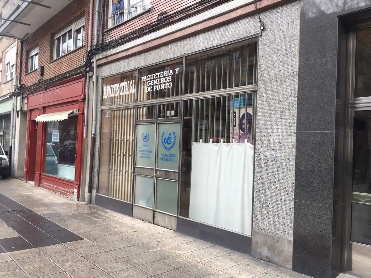 Local comercial en venta en Vallobín - La Florida, imagen 2