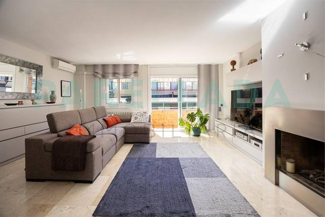Dúplex en Venta en Centre