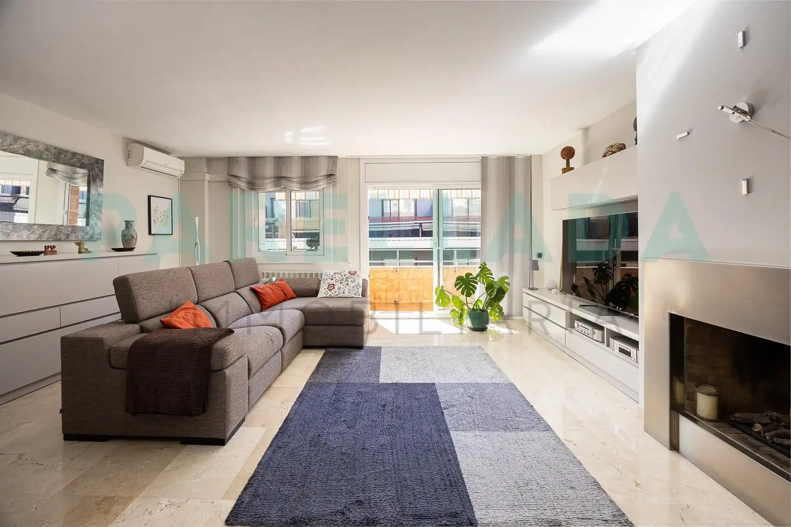 Living room of Duplexes for sale in Badalona  with Air Conditioner, Heating and Terrace