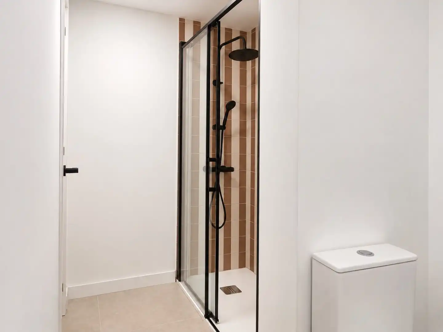Flat for sale in Carretera de Castilla 175, imagen 2
