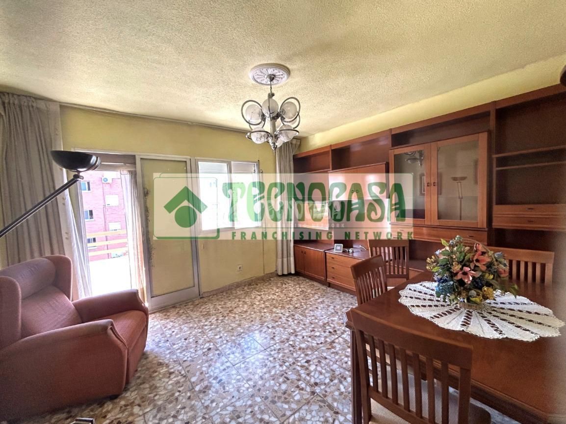 Living room of Flat for sale in Leganés  with Terrace and Alarm