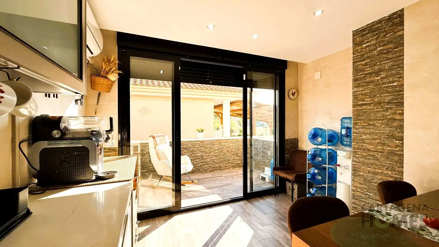 Terraza de Casa adosada en venta en Cartagena con Aire acondicionado, Jardín privado y Parquet