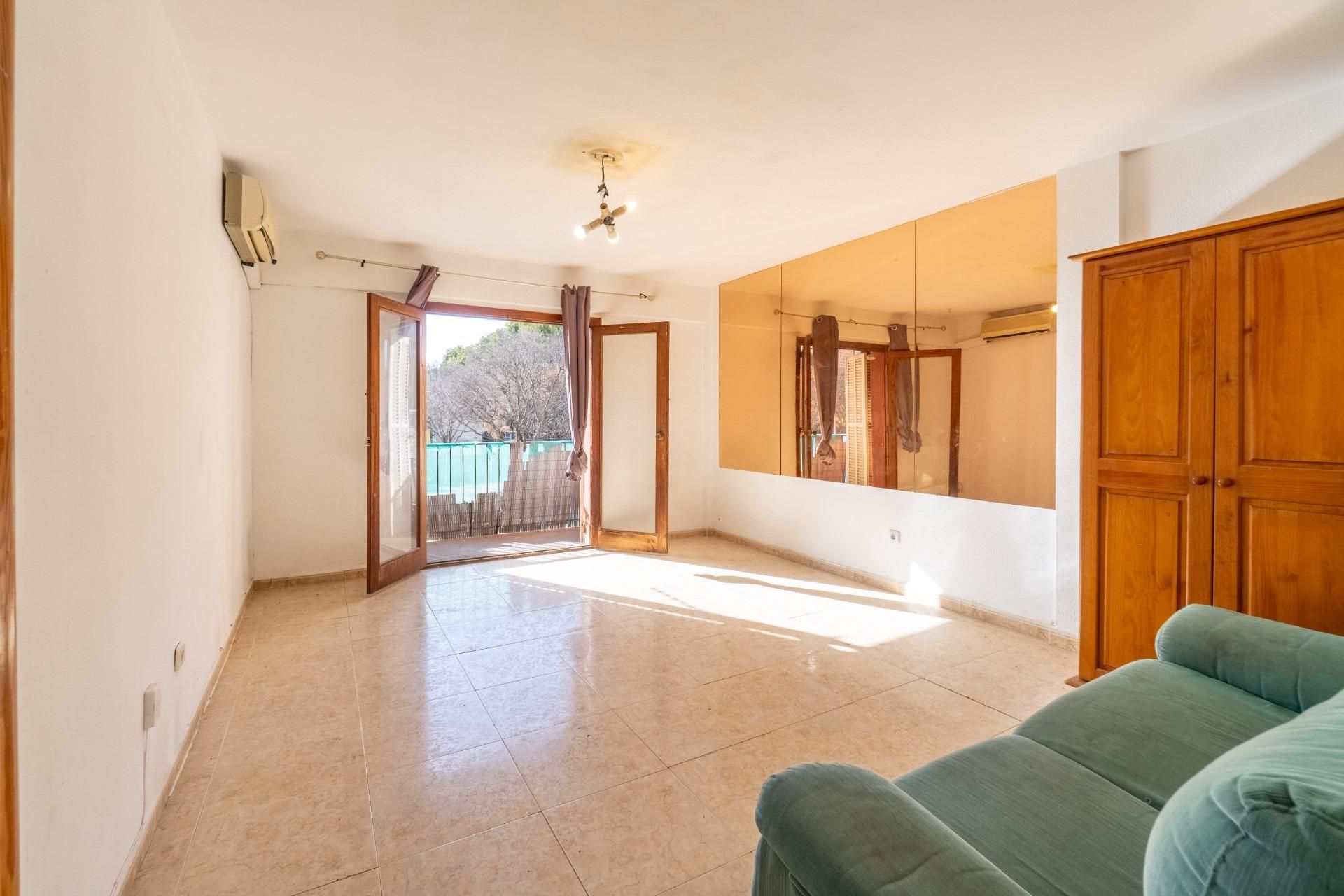 Sala d'estar de Pis en venda en  Palma de Mallorca amb Balcó