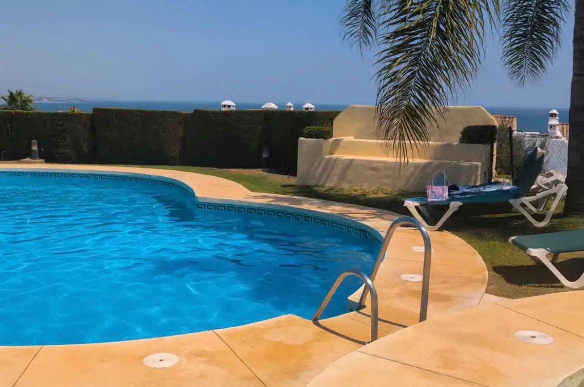 Flat with pool for sale in Doña Julia Golf, imagen 17