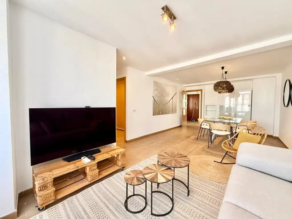 Wohnung zur Miete in Avenida Barcelona, 44, La Trinidad