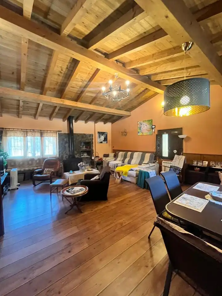 Sala de estar de Finca rústica en venta en Cabrero con Jardín privado y Piscina