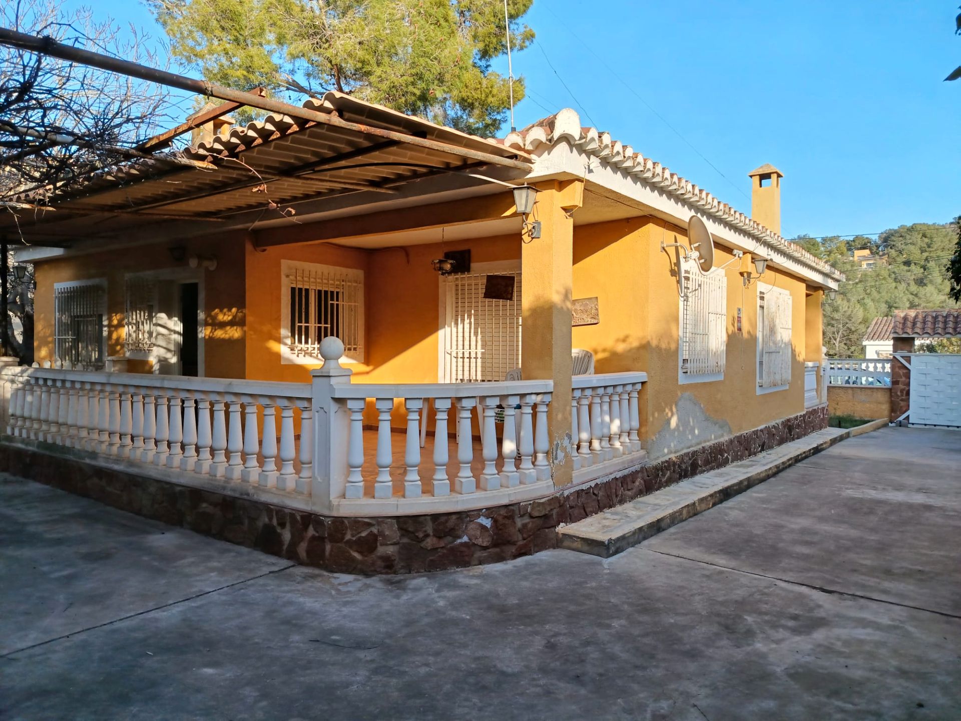 Exterior view of House or chalet to rent in Godelleta  with Air Conditioner, Heating and Private garden
