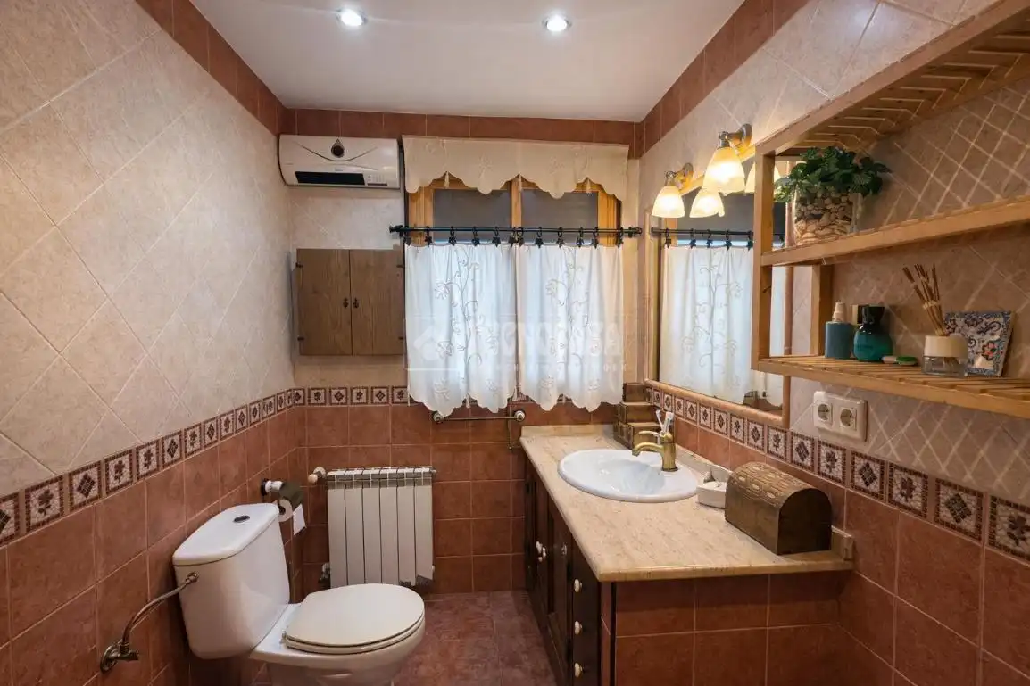 Casa amb piscina en venda a Yeles, imagen 21