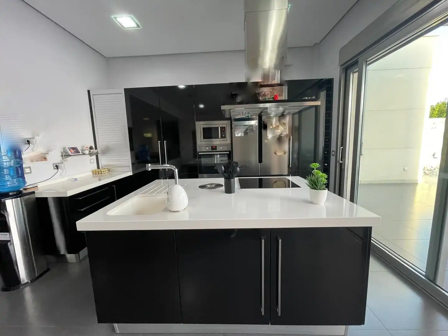 Kitchen of Houses for sale in Mutxamel  with Air Conditioner, Private garden and Storage room