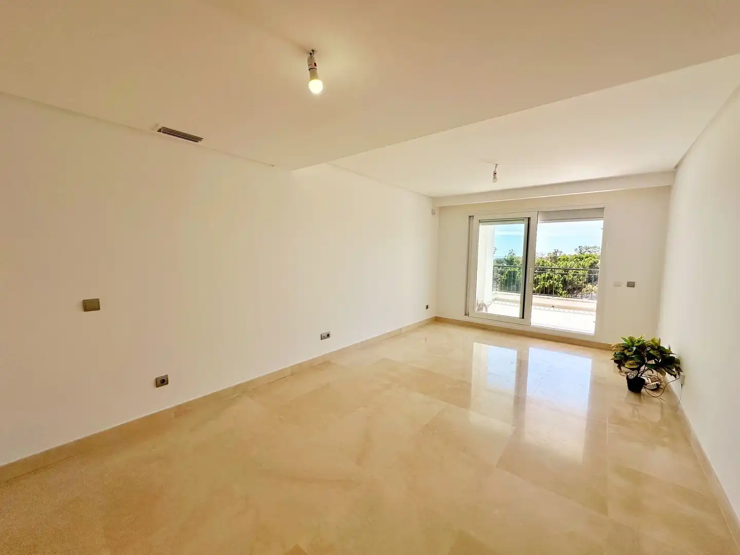 Apartamento con piscina en venta en Calle Los Arqueros 100, imagen 4