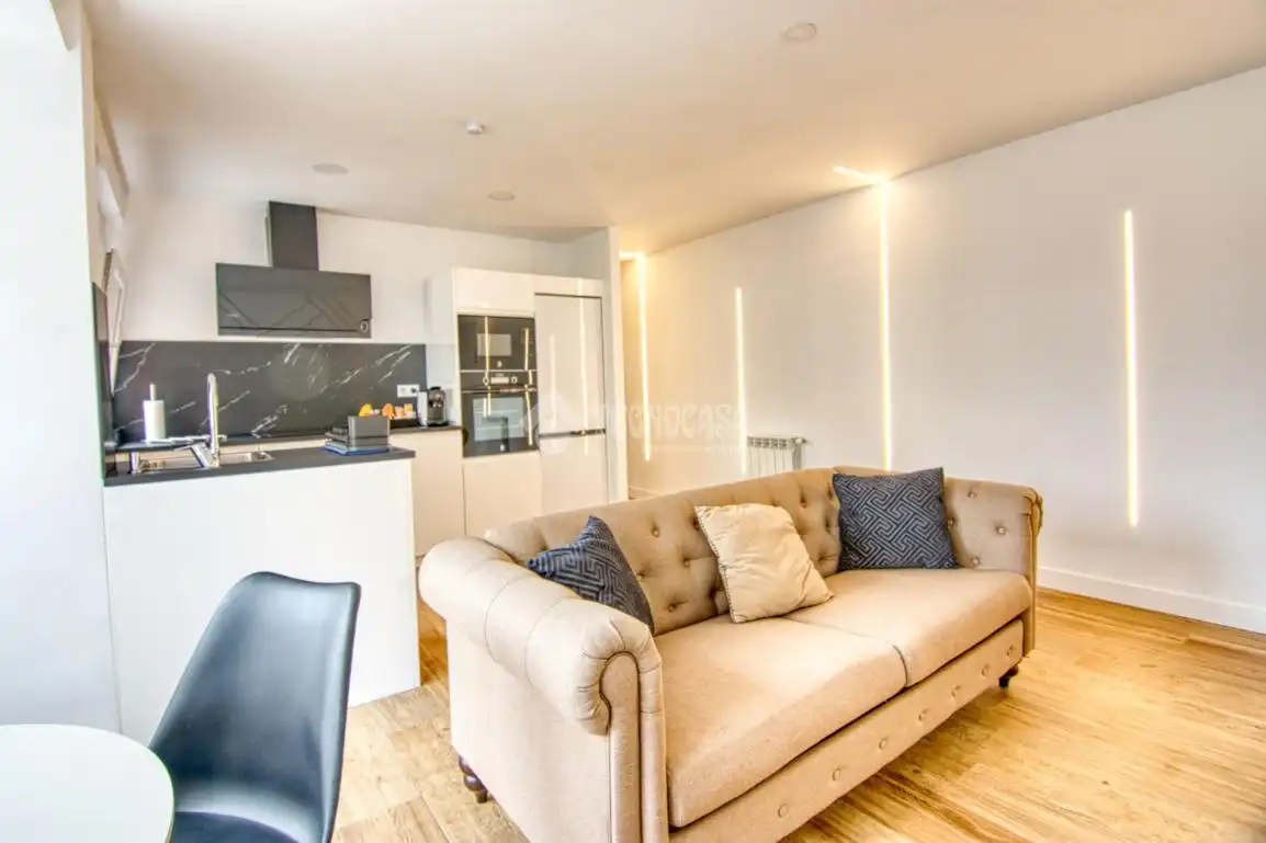 Sala de estar de Piso en venta en Santander con Calefacción