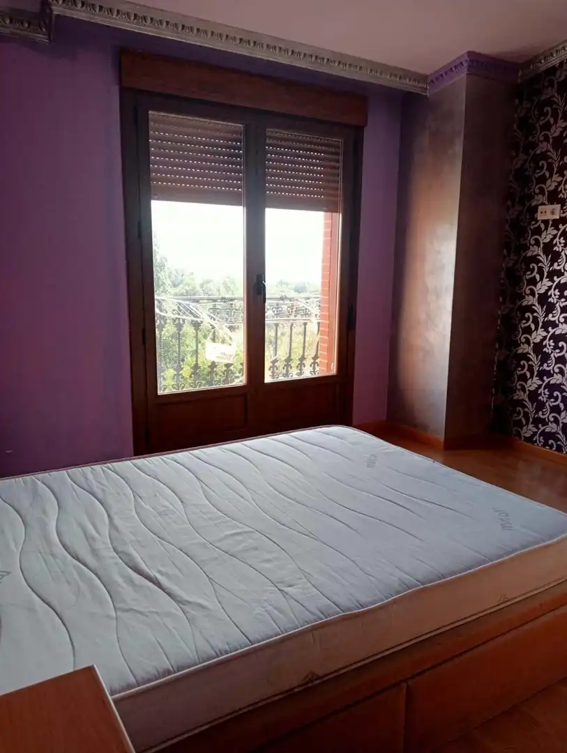 Bedroom of Houses for sale in Ribera Baja / Erriberabeitia