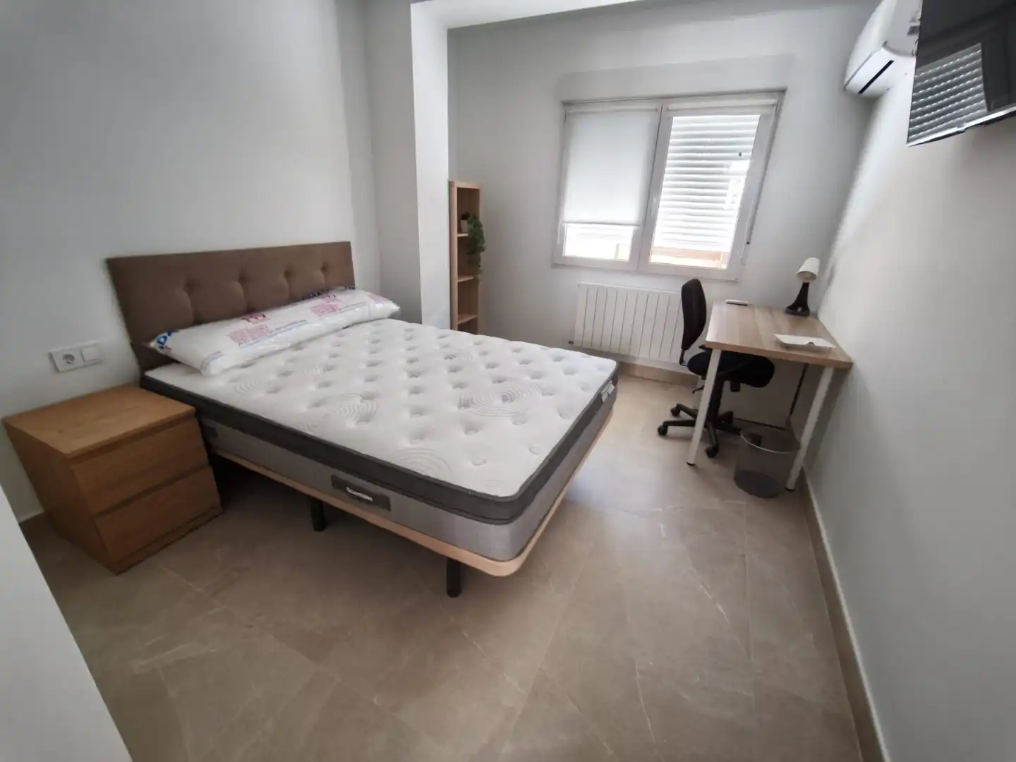 Habitación de Piso para compartir en San Pedro