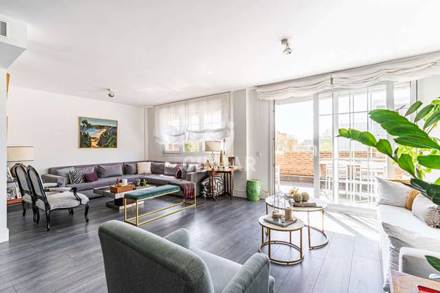 Dúplex en Venta en Aravaca