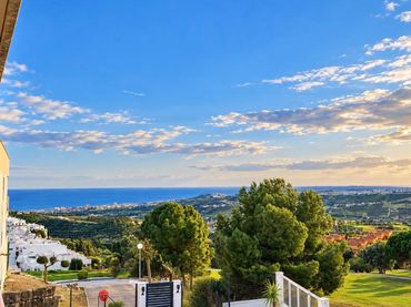 Wohnung mit Pool zum Verkauf in Casares pueblo