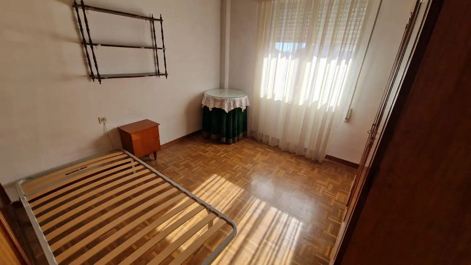 Bedroom of Flat for sale in León Capital   with Heating, Parquet flooring and Terrace