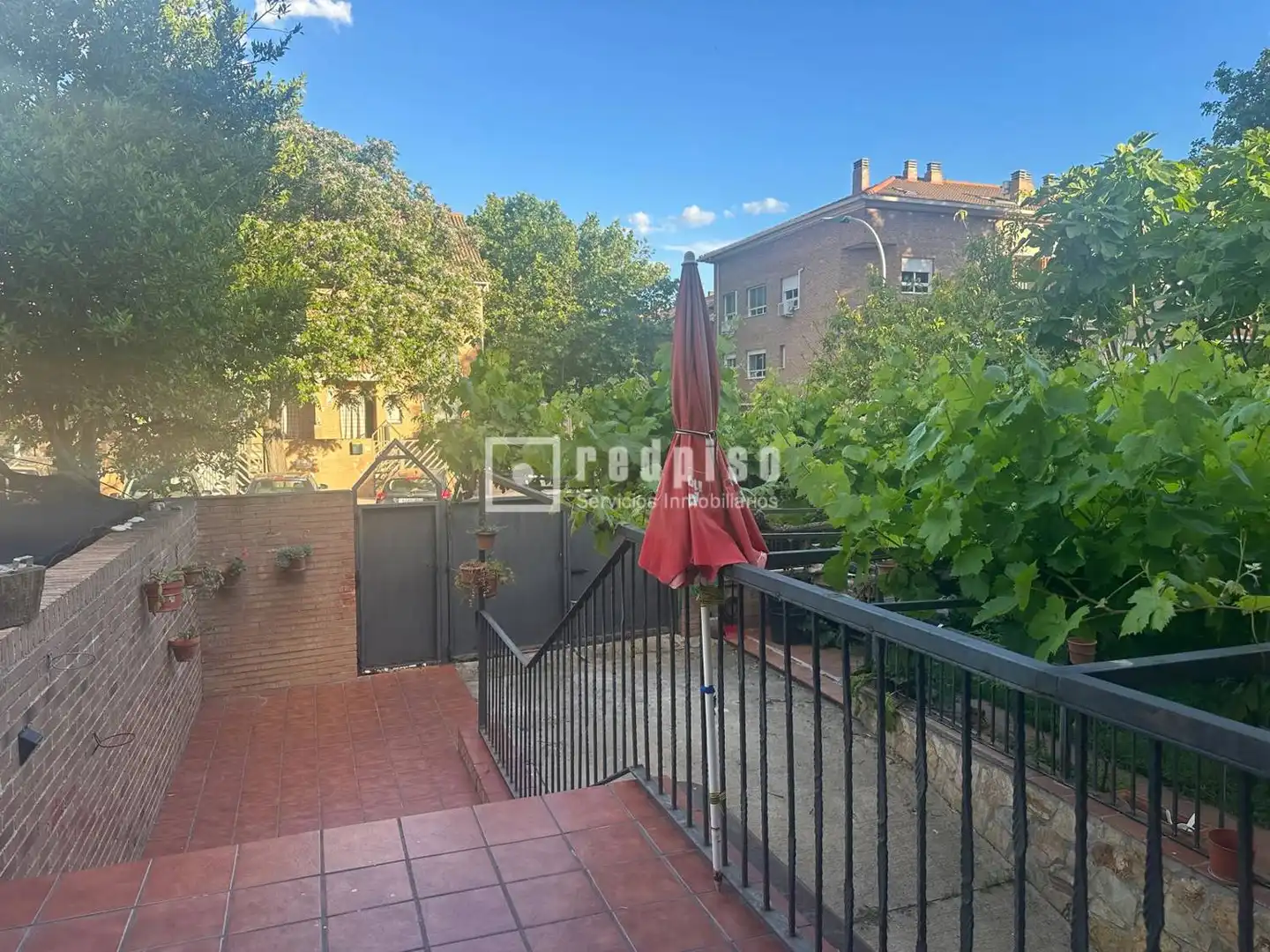 Terrassa de Casa o xalet en venda en Azuqueca de Henares amb Aire condicionat, Calefacció i Jardí privat