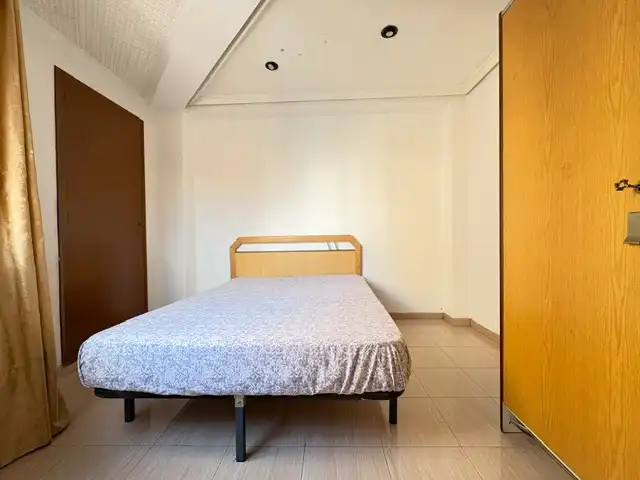 Flat with terrace for sale in Carrer de Blasco Vichares 14, imagen 28