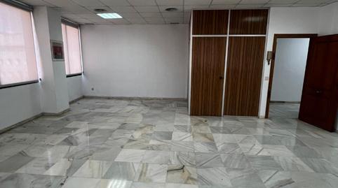 Photo 4 of Office for sale in Avenida Ronda de Pio XII, Cruz Roja, Sevilla