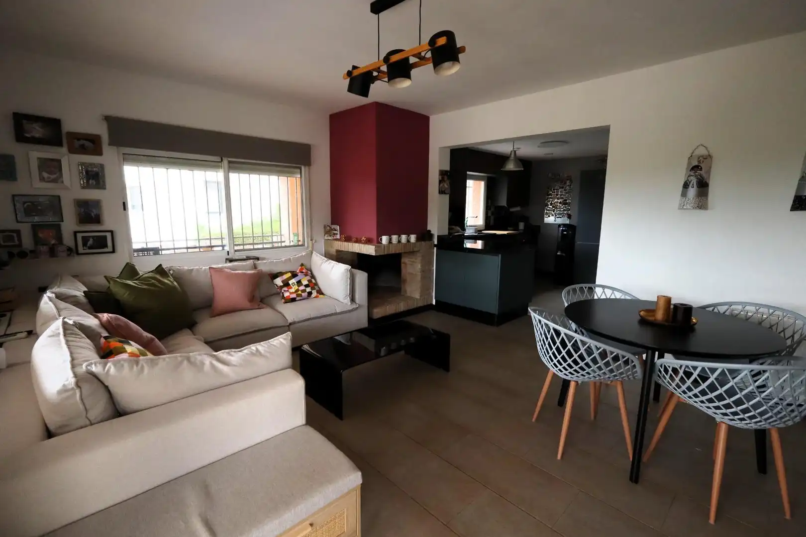 Chalet con piscina en venta en Calle PINOS, imagen 22