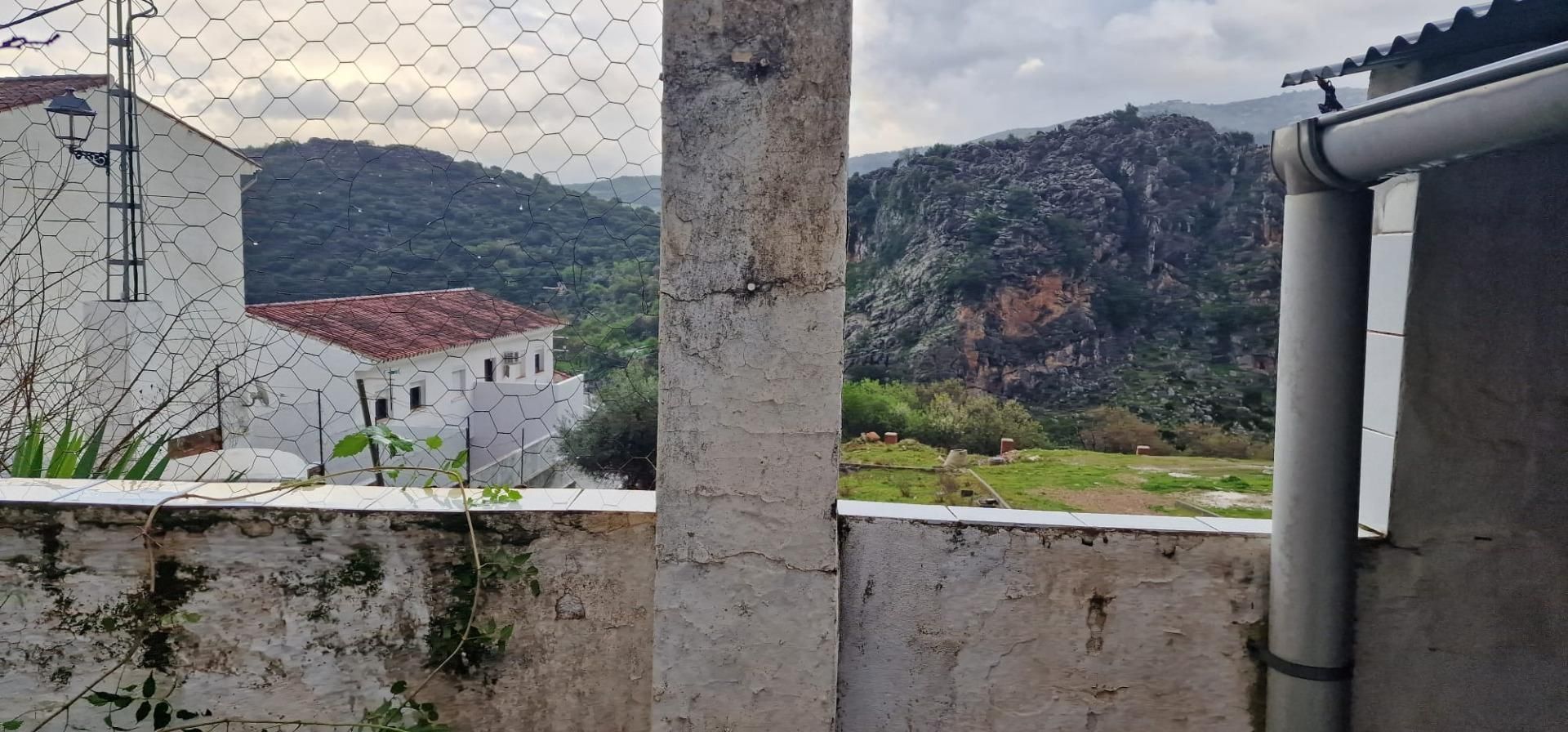 Vista exterior de Casa o chalet en venta en Benaoján con Terraza, Trastero y Balcón