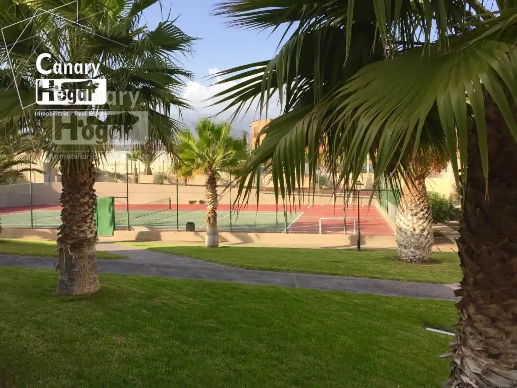 Garden of Houses for sale in Granadilla de Abona  with Air Conditioner, Heating and Private garden