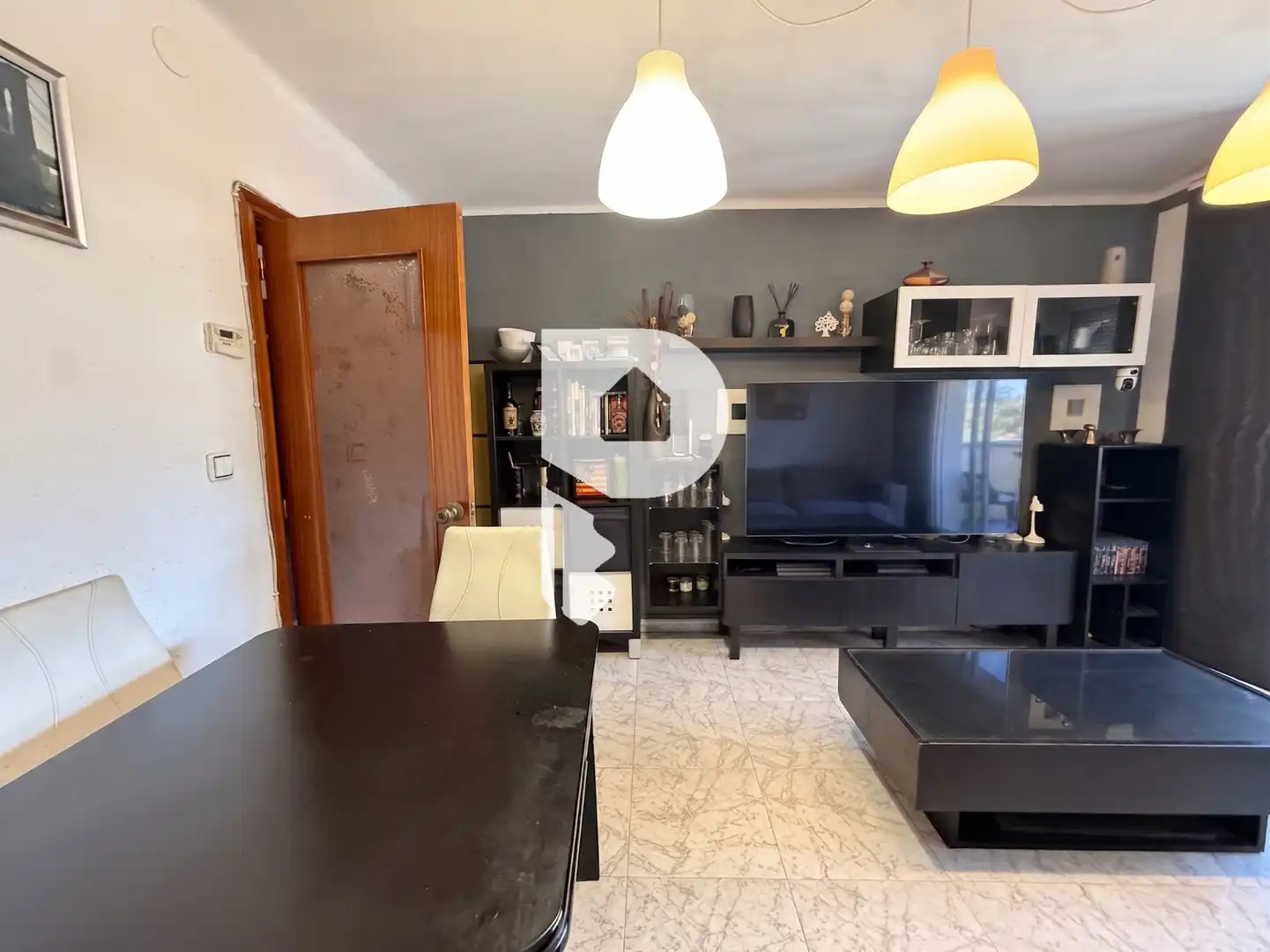 Sala de estar de Apartamento en venta en Sant Vicenç Dels Horts con Calefacción y Internet