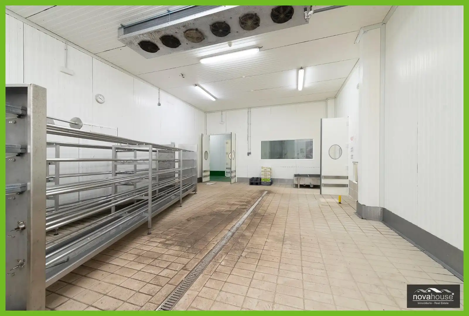 Nave industrial en venta en Málaga
