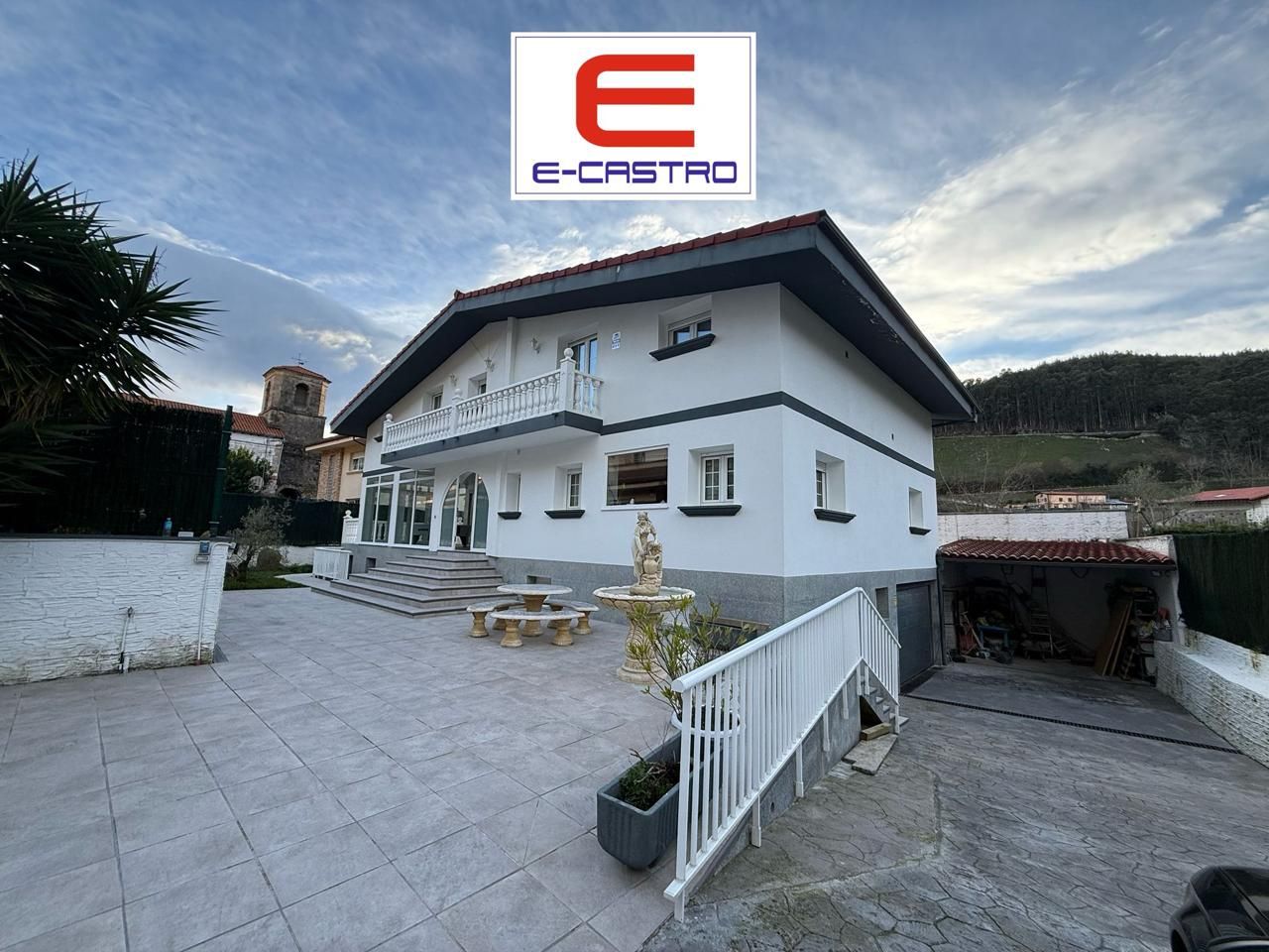 Exterior view of House or chalet for sale in Castro-Urdiales  with Heating, Private garden and Terrace