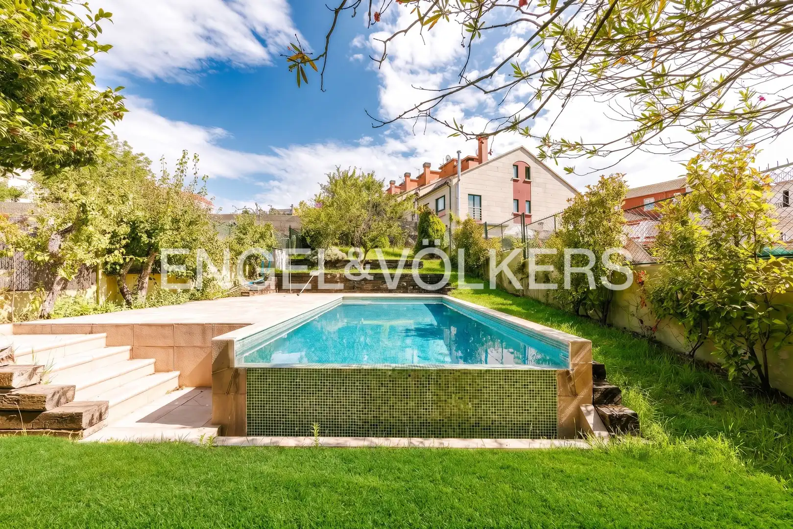 Swimming pool of Apartments for rent in Vigo   with Heating, Private garden and Terrace