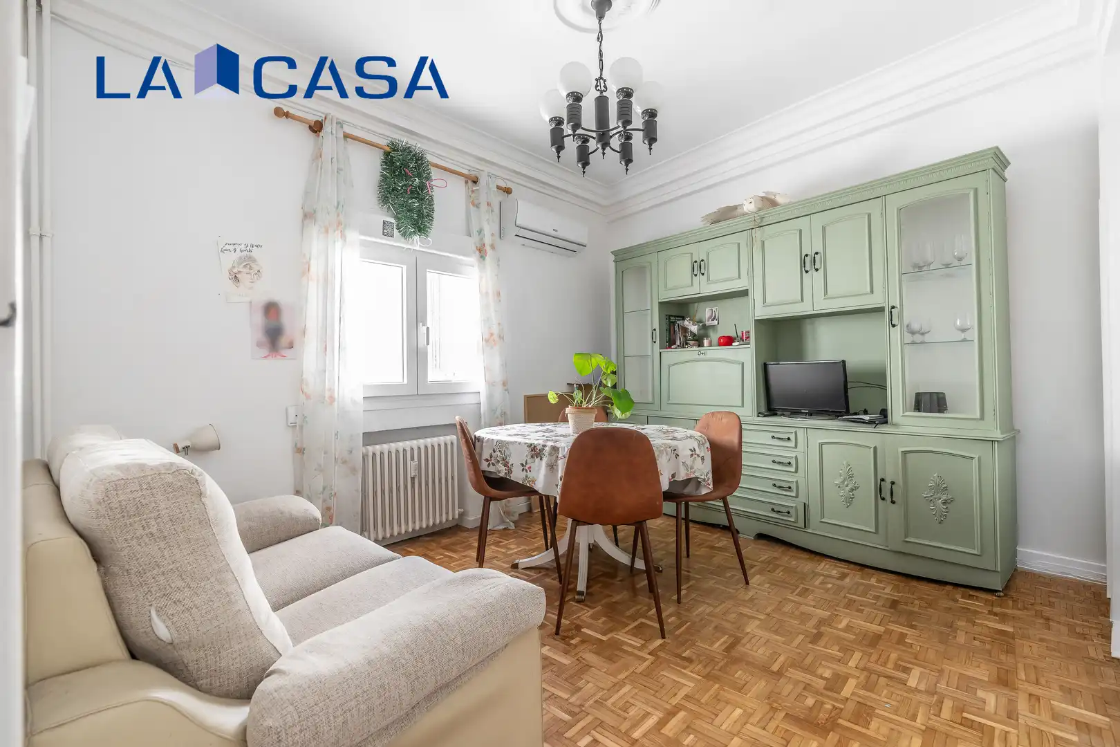 Flat with lift for sale in Calle MORATINES
