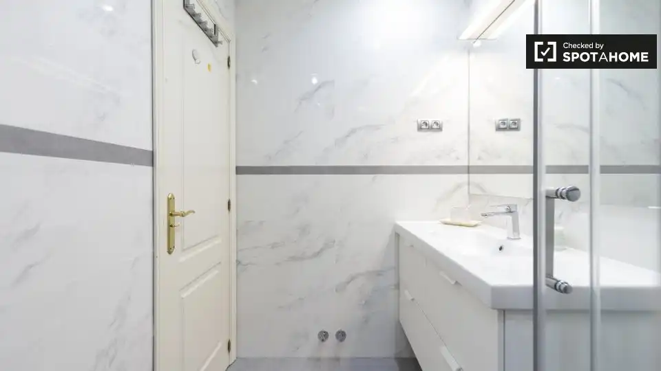 Habitación en Castellana