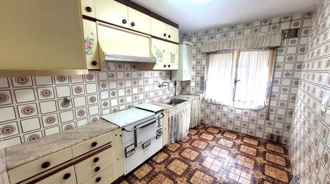 Foto 3 de Piso en venta en Calle Ramón Bautista Clavería, La Felguera, Langreo
