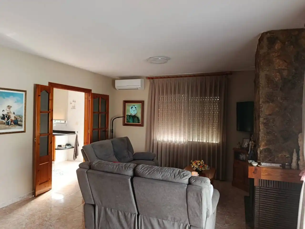 Sala d'estar de Casa o xalet en venda en Vinaròs amb Aire condicionat, Jardí privat i Terrassa
