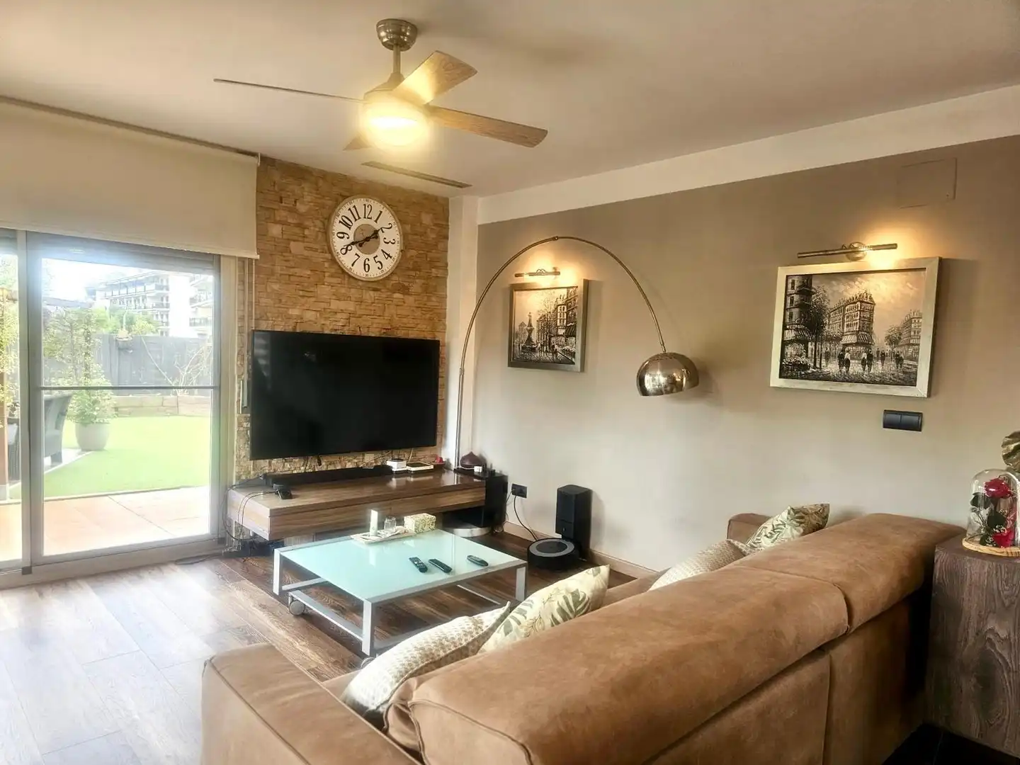 Wohnzimmer von Wohnung zum Verkauf in La Ràpita mit Klimaanlage, Heizung und Privatgarten