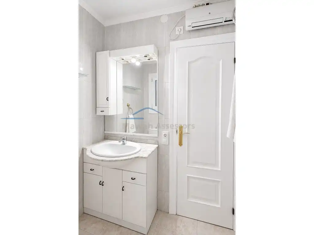Baño de Piso en venta en Sabadell