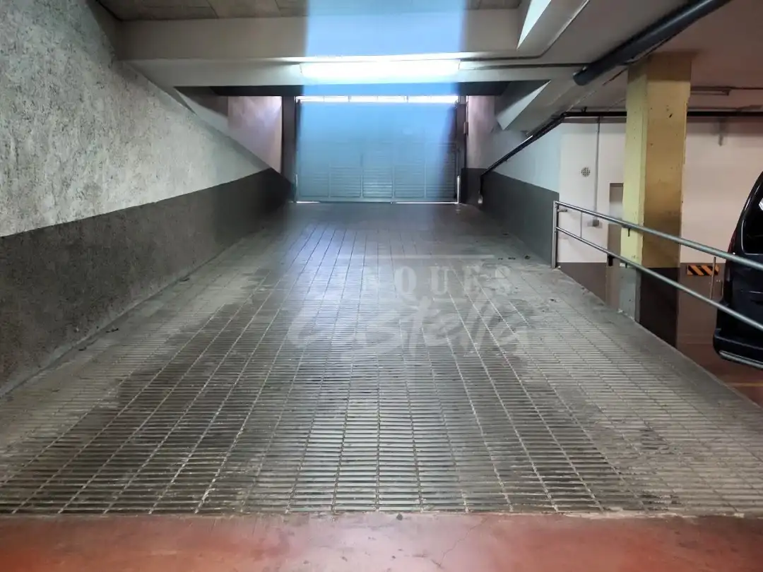 Parkplatz von Garage zur Miete in Mataró