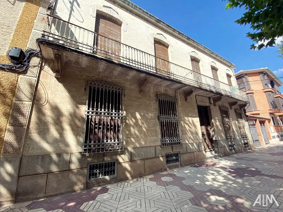 Exterior view of Houses for sale in Manzanares