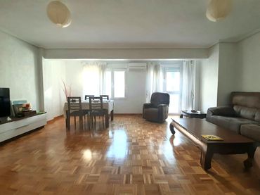 Wohnung mit Aufzug zum Verkauf in Paseo de Almería