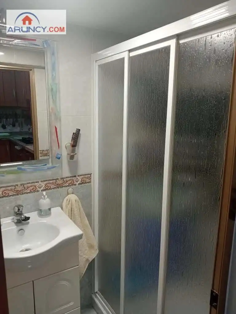 Baño de Casa o chalet en venta en Sevilla con Calefacción, Terraza y Trastero