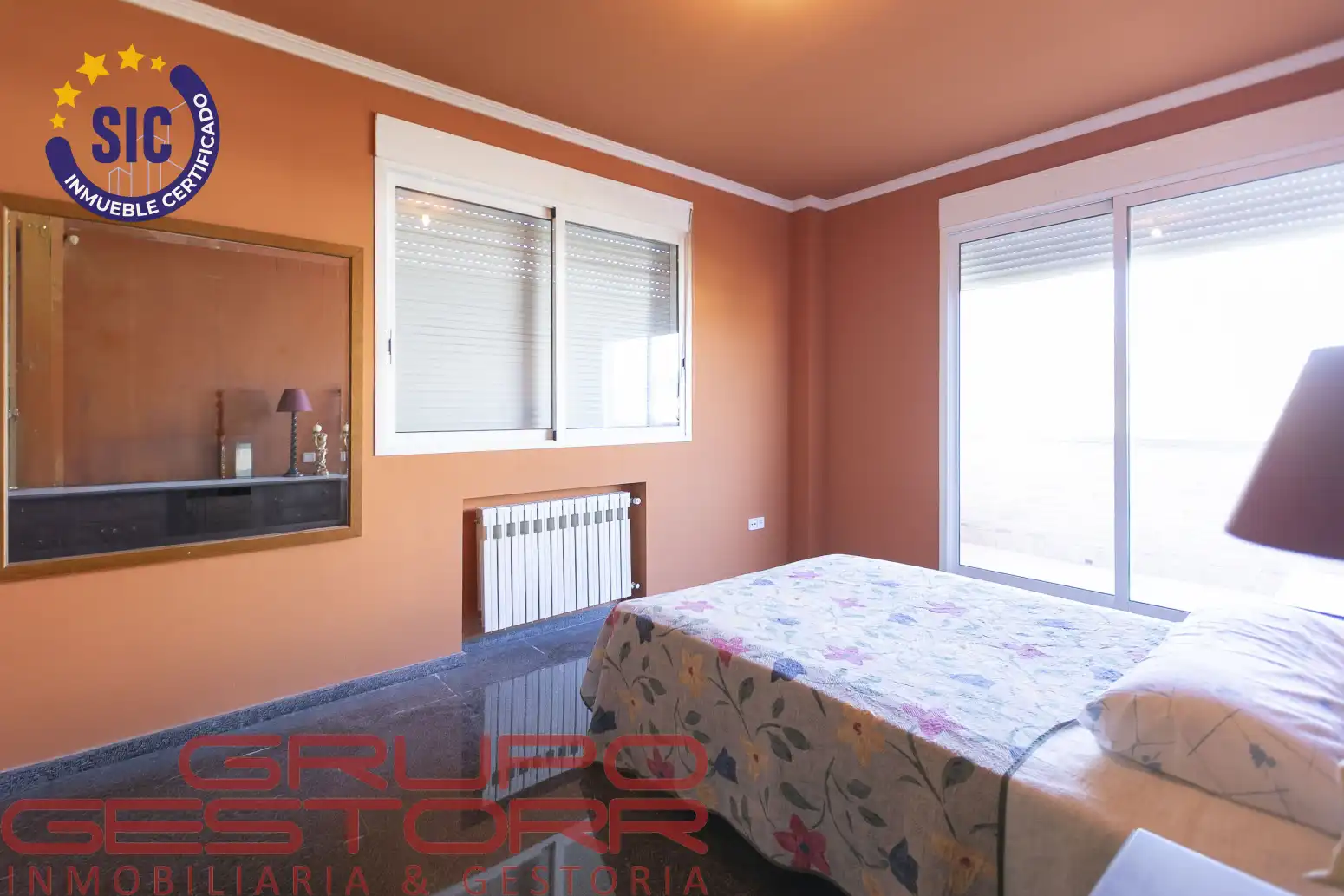 Habitación de Casa o chalet en venta en Valencia con Aire acondicionado, Calefacción y Jardín privado