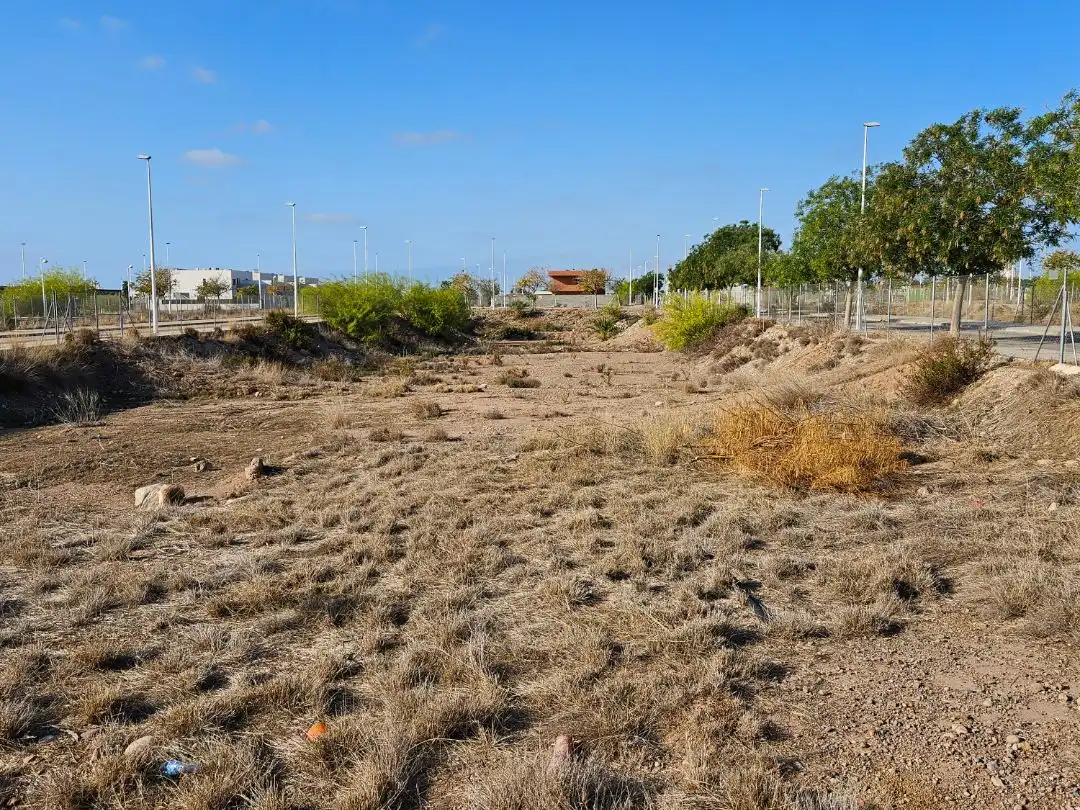 Terreny residencial en venda a Metge José Borrajo 2