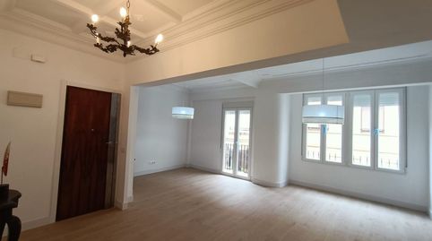 Foto 4 de Piso de alquiler en Russafa, Valencia Capital