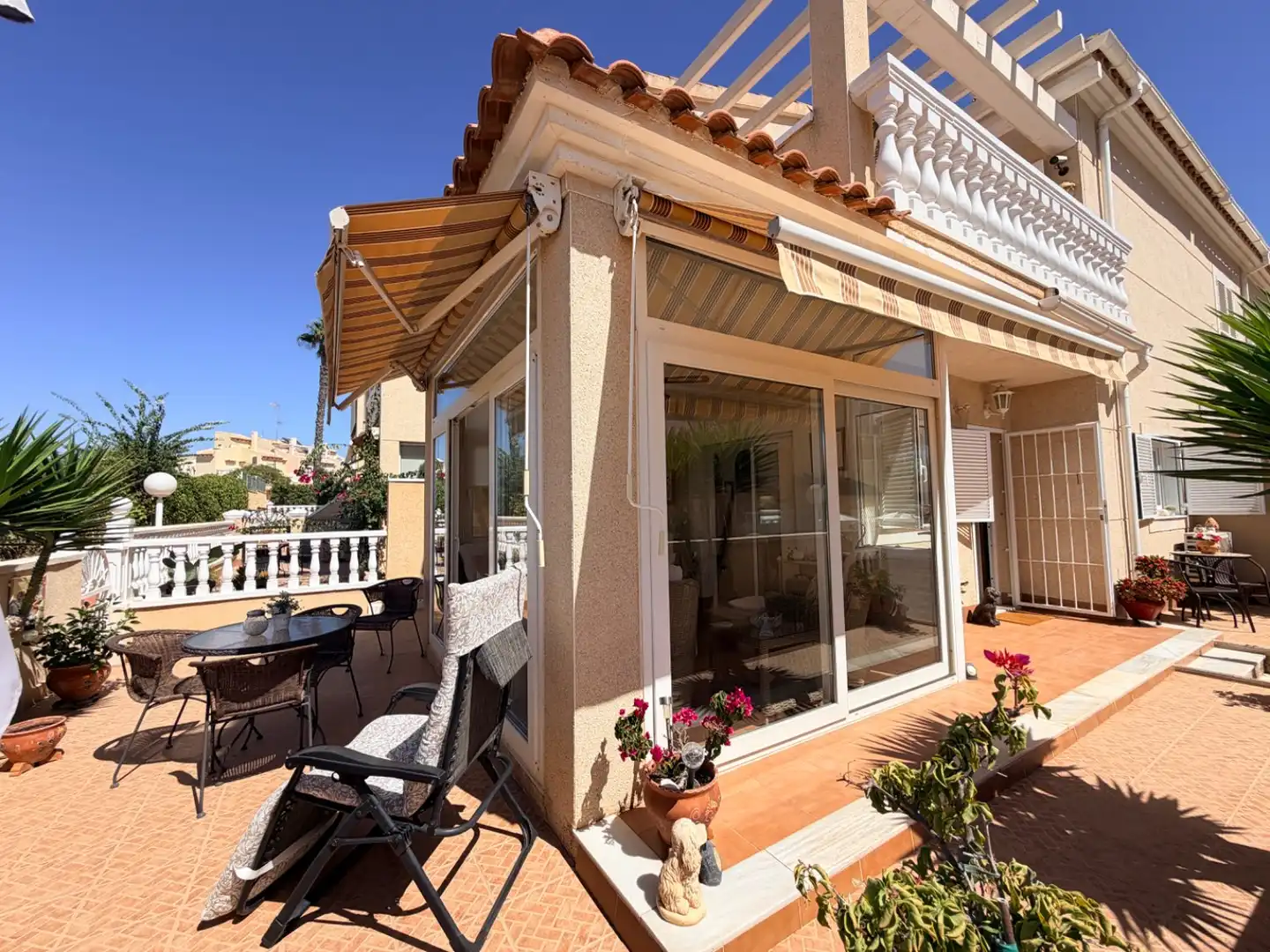 Terraza de Dúplex en venta en Orihuela con Aire acondicionado, Piscina y Amueblado