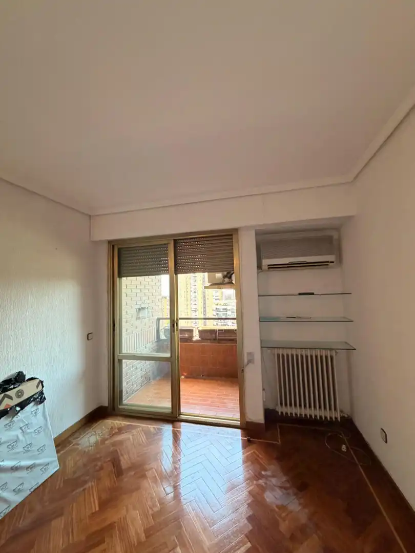 Balcony of Flat for rent in Madrid  with Private garden, Swimming Pool and Balcony