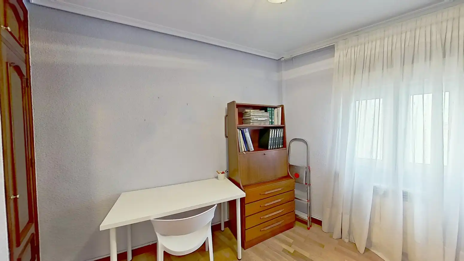 Bedroom of Flat for sale in Torrelavega   with Heating, Parquet flooring and Storage room