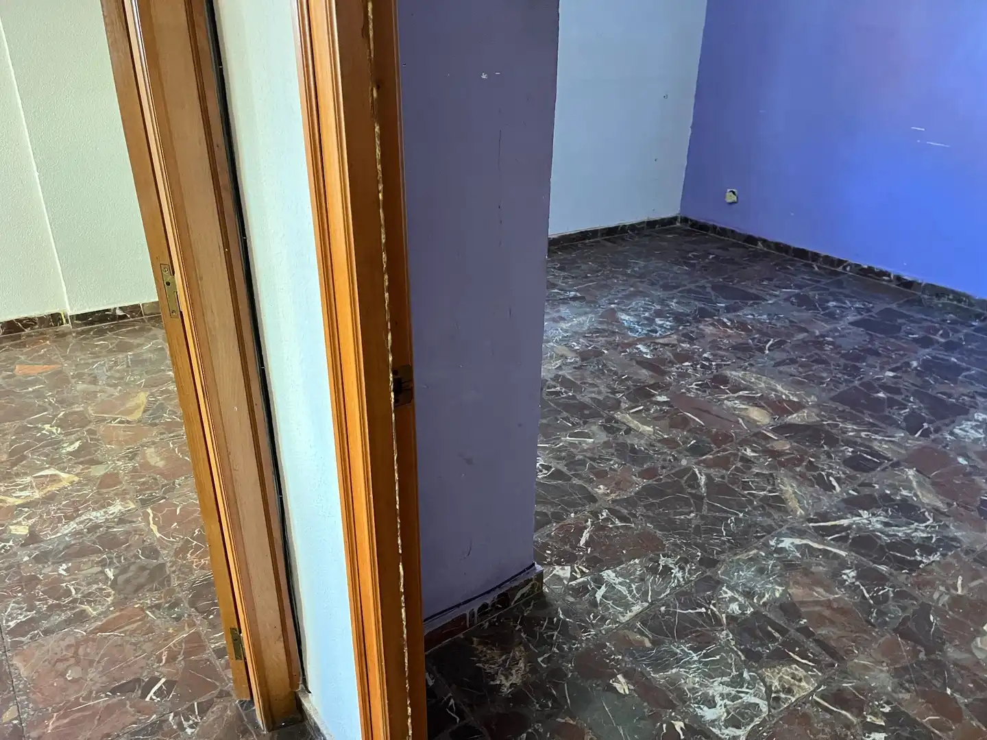 Piso en venta en Las Navas del Marqués  con Calefacción y Trastero
