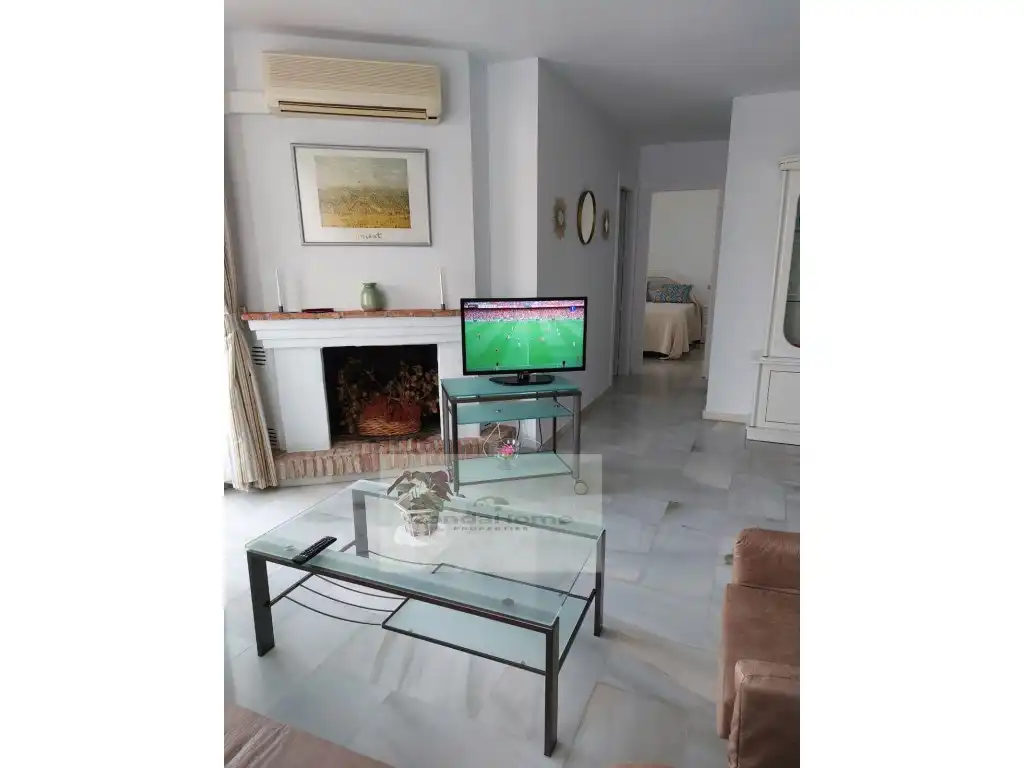 Flat for rent in Puerto Marina