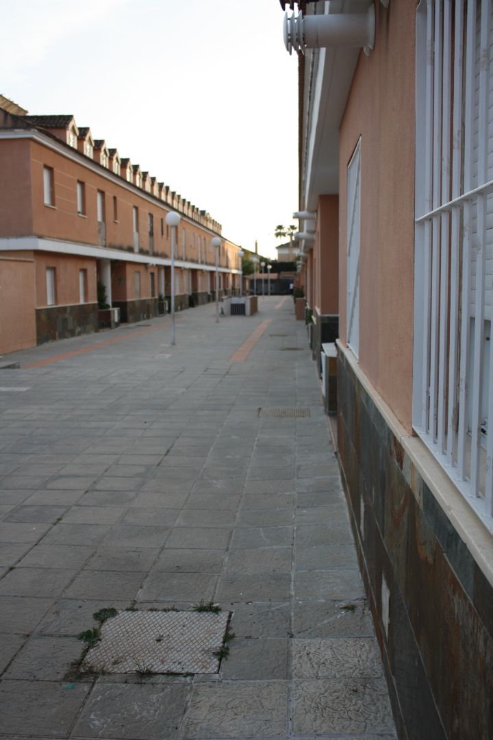 Exterior view of Single-family semi-detached for sale in Montequinto  with Air Conditioner, Heating and Terrace