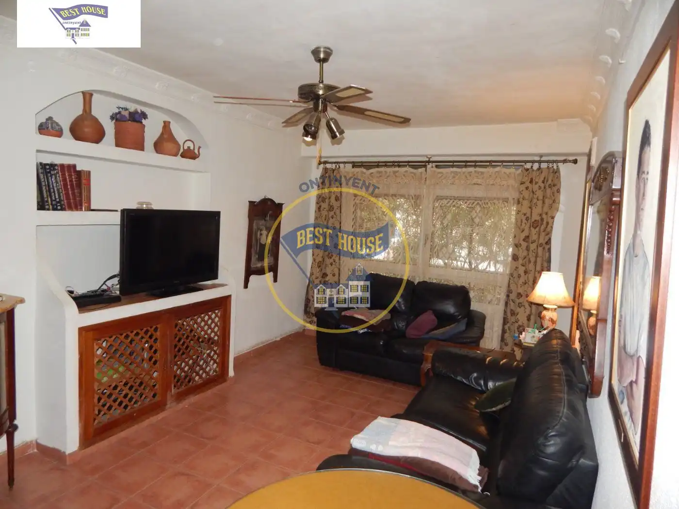 Houses for sale in Ontinyent  with Private garden, Storage room and Swimming Pool